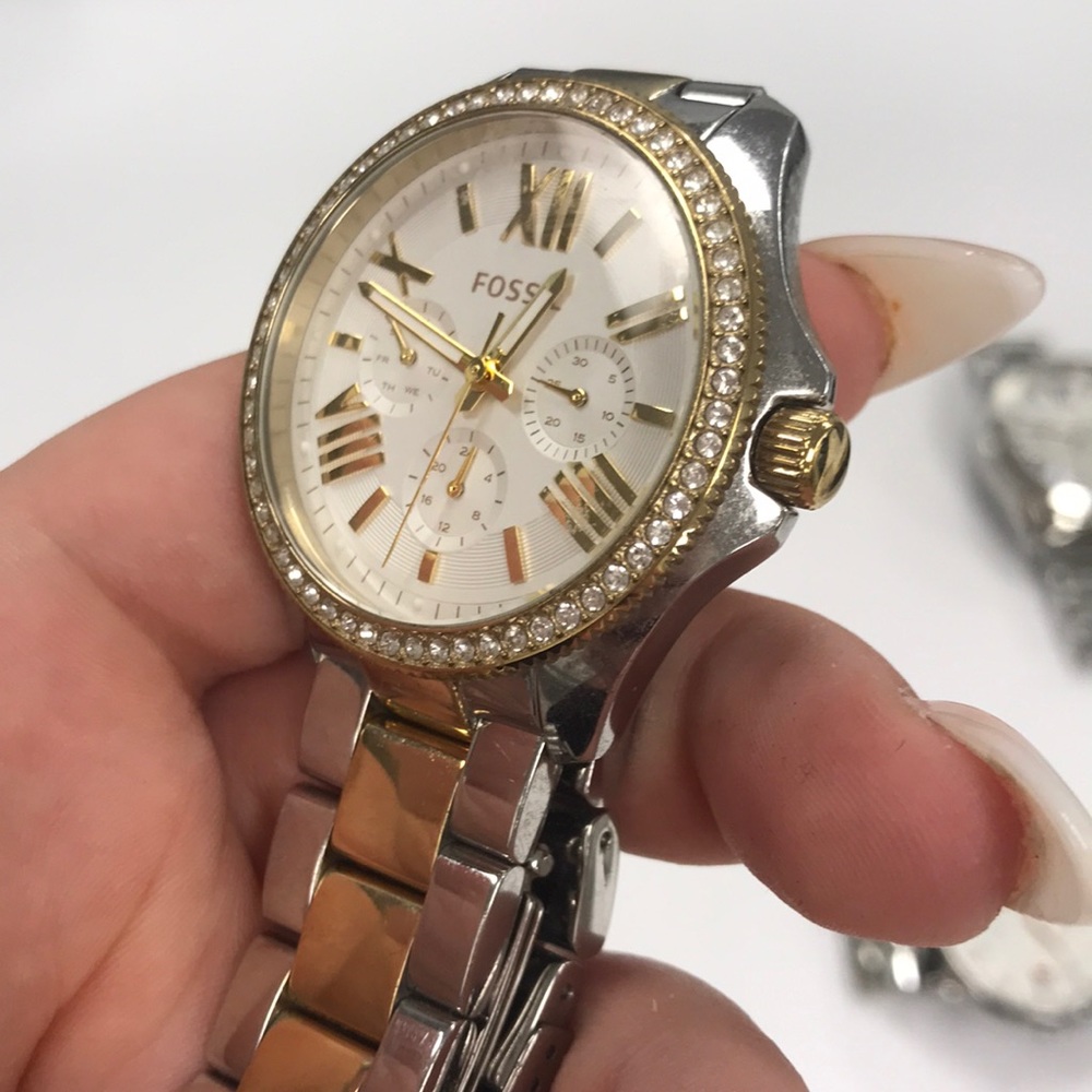 Fossil watch